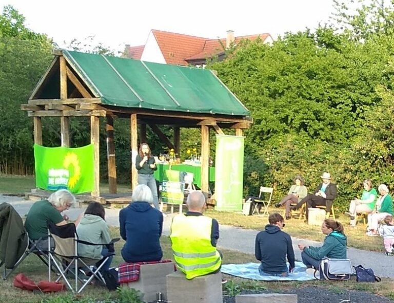 Green Dinner in Kitzingen 2023 – „Politik & Picknick“ mit MdB Tessa Ganserer und Kandidierenden