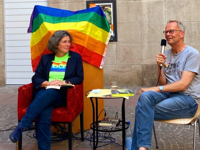 „Würzburg liest ein Buch“ mit Kerstin Celina MdL und Pfarrer Burkhard Hose