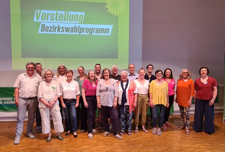 Ökologisch, fair, weltoffen und solidarisch: GRÜNE stellen Bezirkswahlprogramm vor
