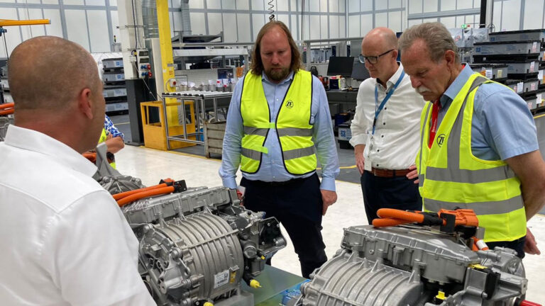 Toni Hofreiter zum Industriestandort Schweinfurt: „Die Fertigung in Europa muss geschützt werden“