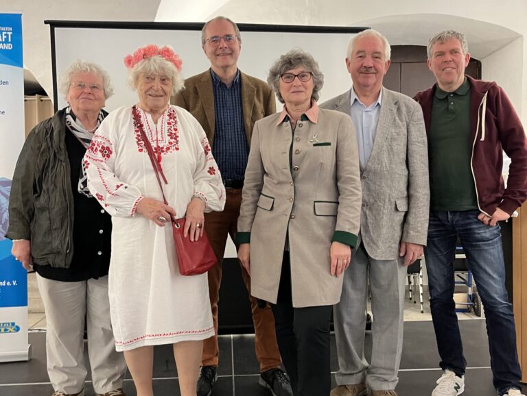 Begegnung mit Russlanddeutschen in der Kitzinger Rathaushalle