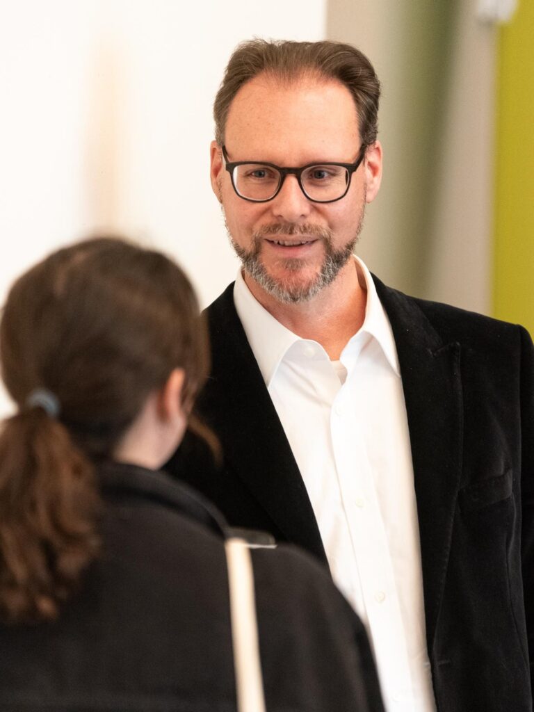 Sven Winzenhörlein zum Landratskandidaten in Würzburg gewählt