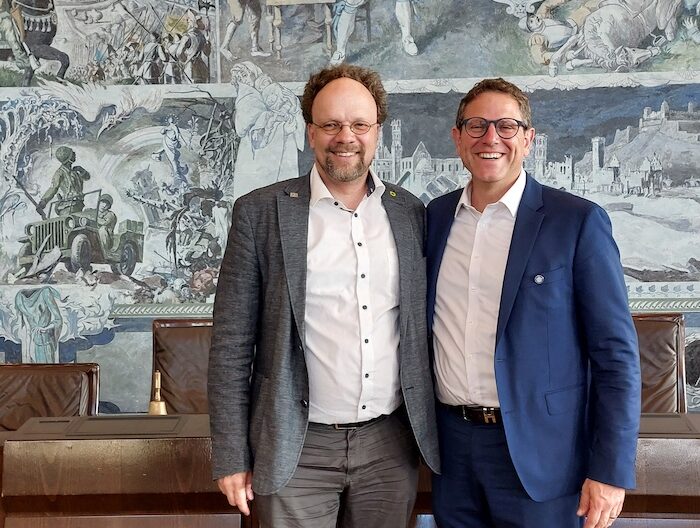 Patrick Friedl MdL überbringt Glückwünsche der Partnerstadt Suhl (Thüringen) an den künftigen Oberbürgermeister Martin Heilig
